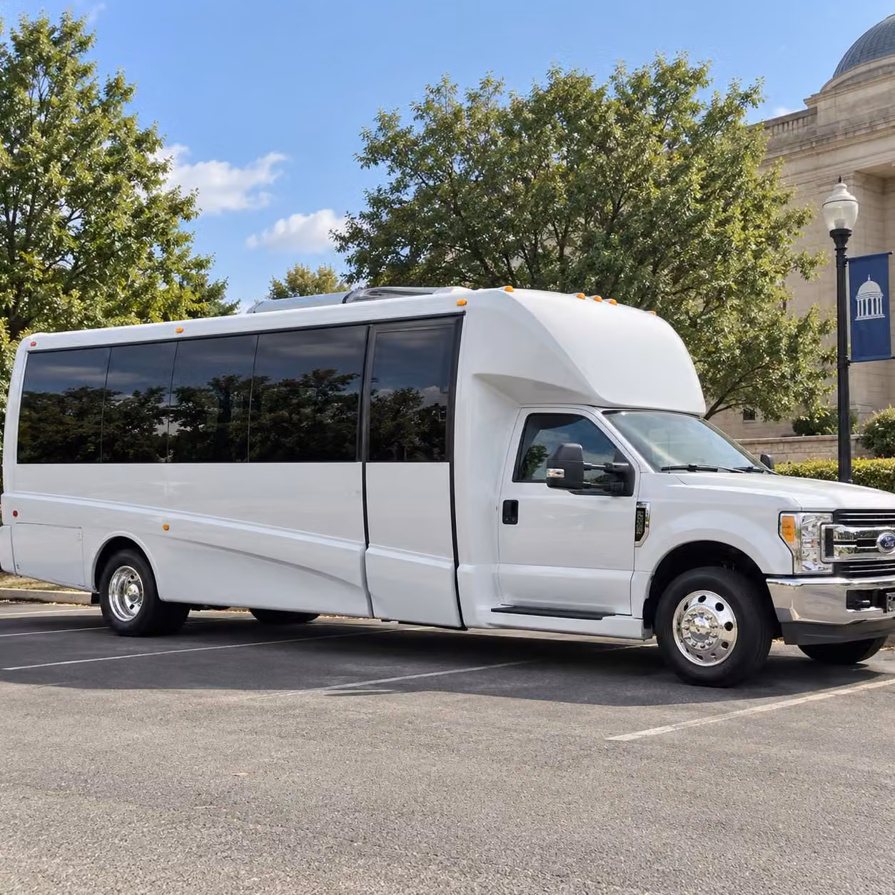 15 passenger minibus