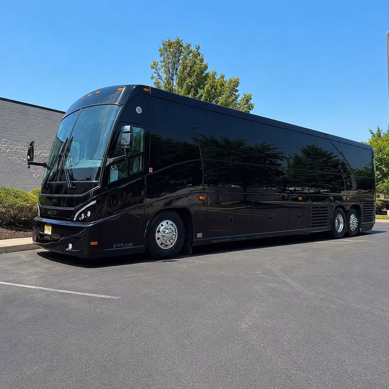 need recurring shuttle contracts for rialto government facilities